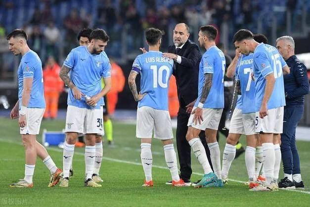 拉齐奥力克热那亚，稳坐意甲第四名位置的简单介绍