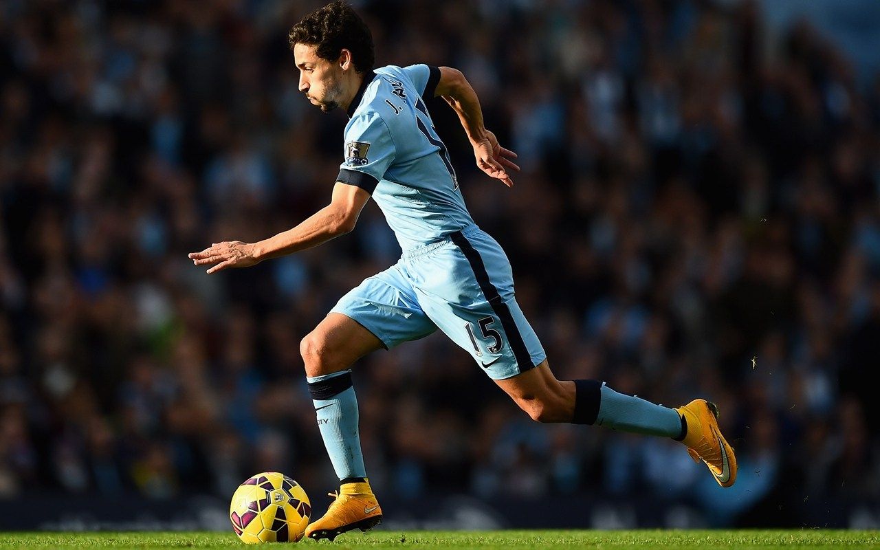 关于维罗纳客场逼平，保持冷静态势的信息