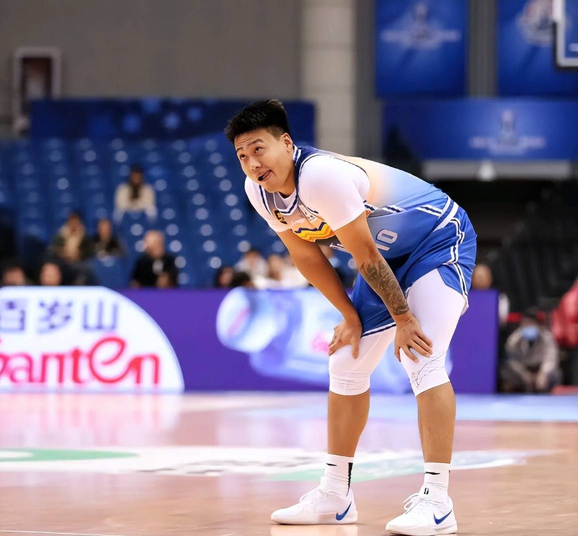 新疆再胜广东，保持不败纪录