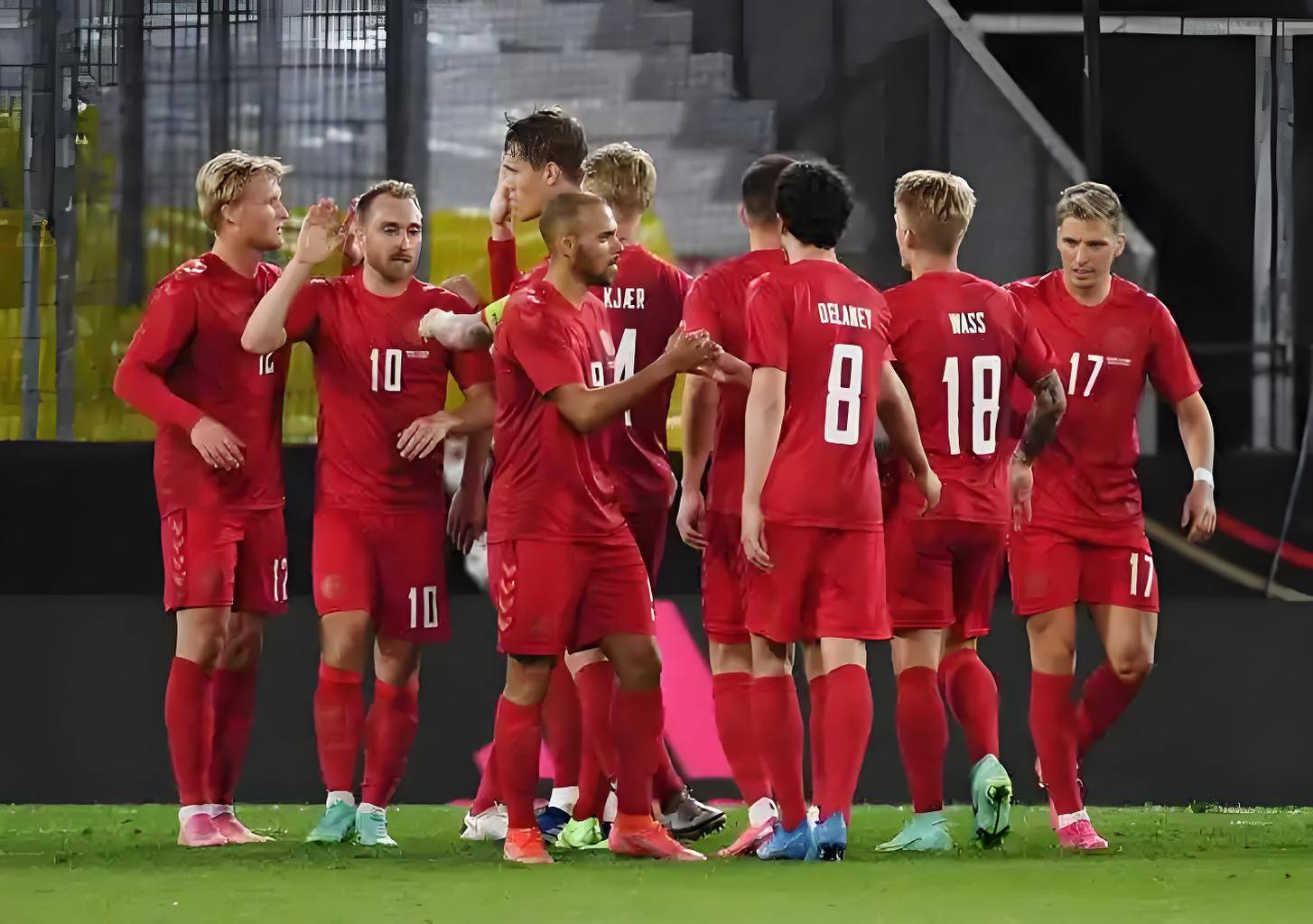 拜仁慕尼黑在德国杯赛中晋级八强