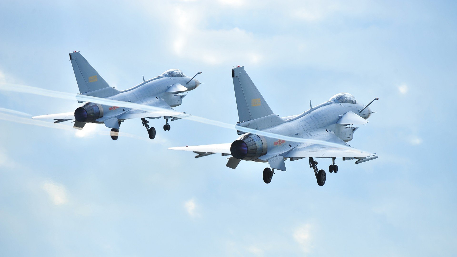 数据核爆之夜，奥纳纳用指尖在年度焦点战书写门将新定义