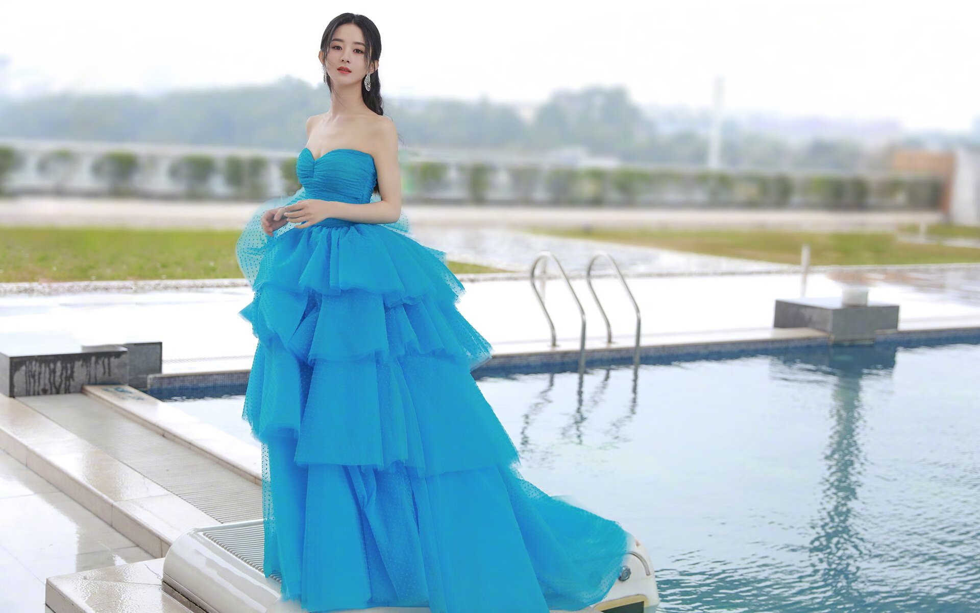 雷火电竞充值-奥纳纳用实力回击质疑，马赛险胜AC米兰展韧性